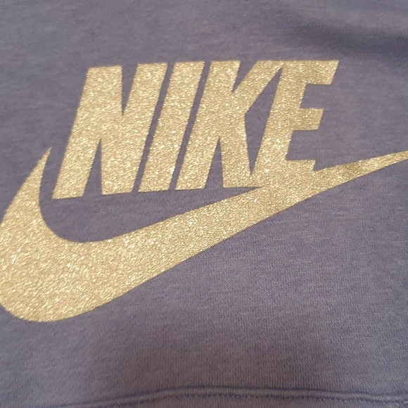 Girls Nike Pullover Hoodie - Picture 2 of 4